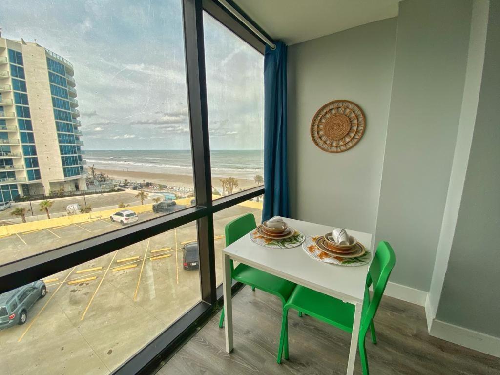 Ocean Side Inn Studios Дейтона Бийч Екстериор снимка